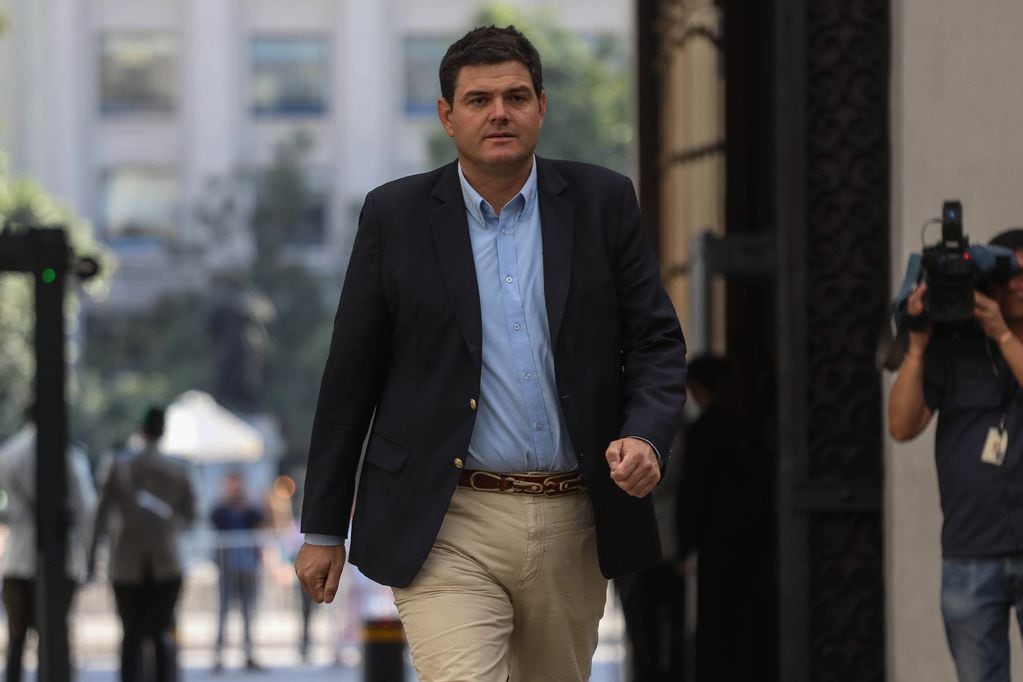 El alcalde de Zapallar, Gustavo Alessandri, se refirió al violento asalto en su casa.