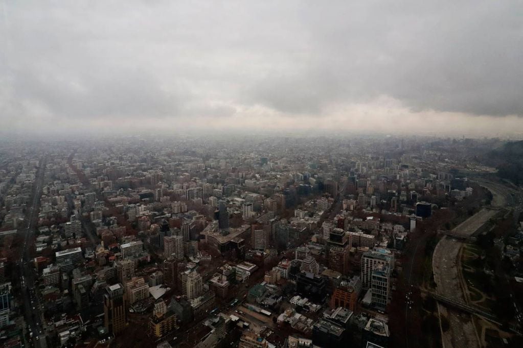 El cielo seguirá nublado en la Región Metropolitana. /Foto: AgenciaUno.