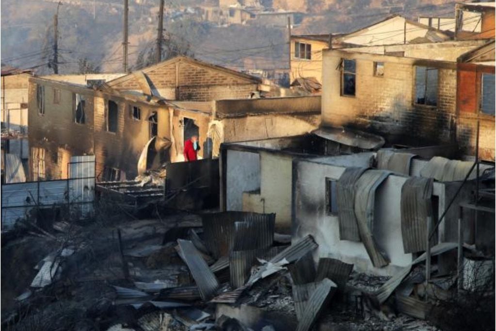 Identifican a 40 muertos por los incendios en la región de Valparaíso.