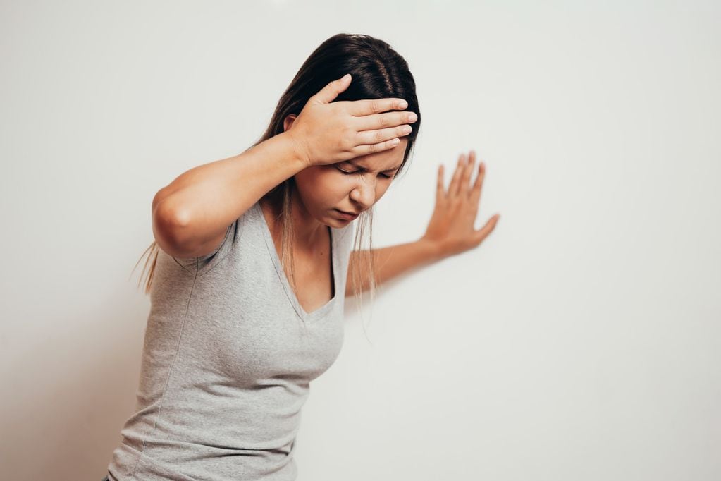 Basta de dolores de cabeza: 6 remedios y suplementos naturales que pueden ayudarte a enfrentar la migraña.