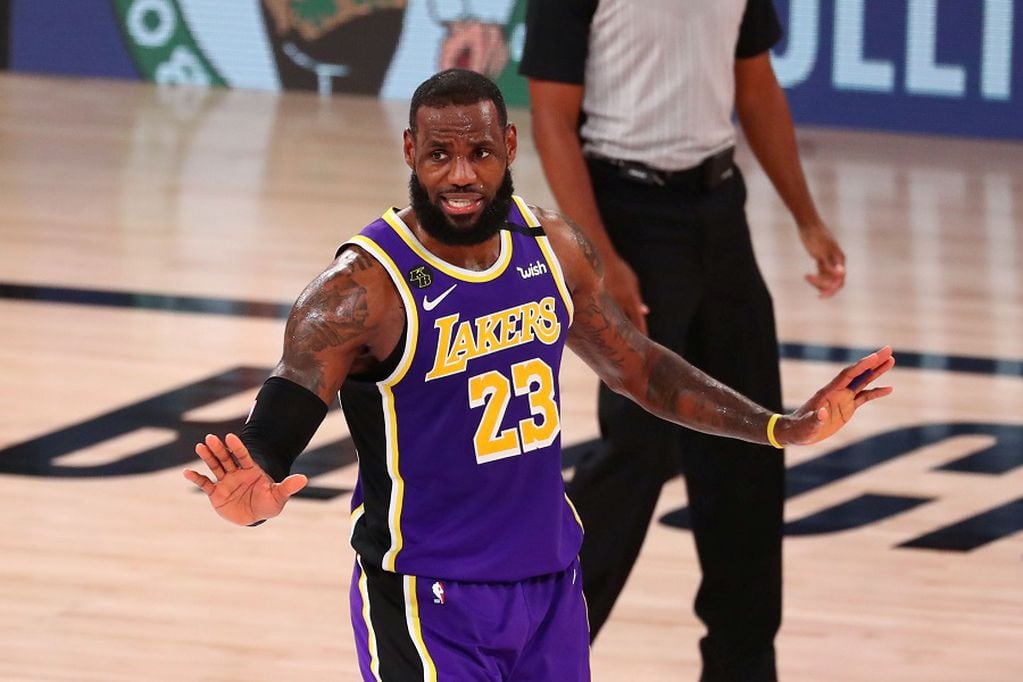 FILE PHOTO: Sep 26, 2020; Lake Buena Vista, Florida, USA; Los Angeles Lakers forward LeBron James (23) reacts against the Denver Nuggets during the fourth quarter in game five of the Western Conference Finals of the 2020 NBA Playoffs at AdventHealth Arena. Mandatory Credit: Kim Klement-USA TODAY Sports/File Photo