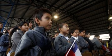 Himno nacional en colegios