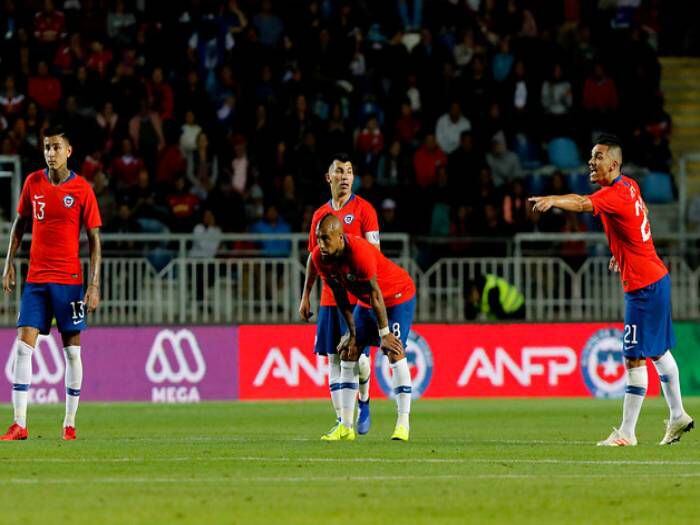 La "Roja" cayó un puesto en ranking FIFA pese a victoria sobre Haití