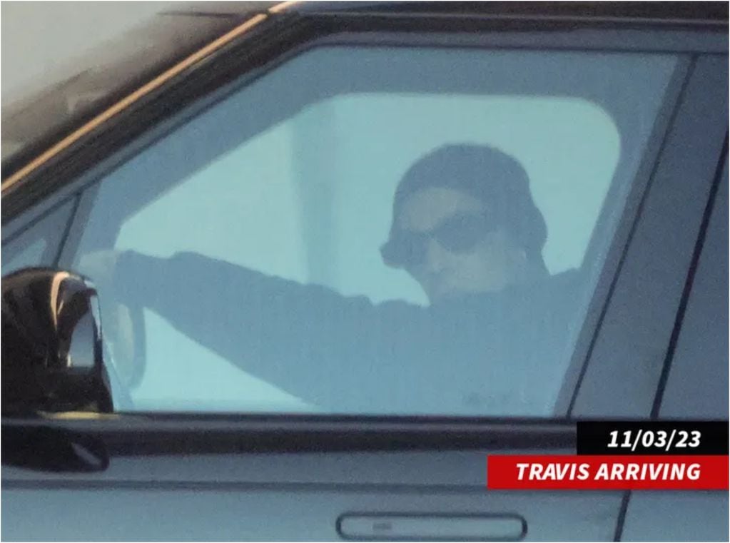 Kourtney Kardashian y Travis Barker le dieron la bienvenida a su primer hijo juntos. Foto TMZ