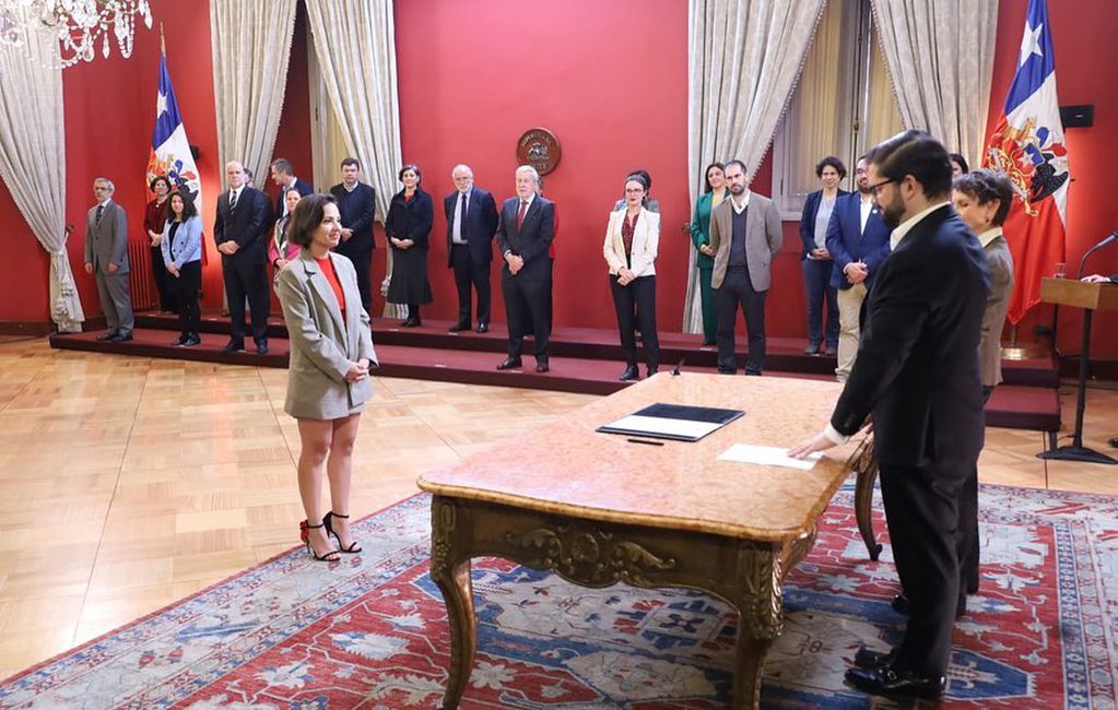 Diputada Marzán se refirió a designación de su hija Carolina Arredondo como ministra