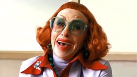 Precuela de Weapons centrada en la tía Gladys toma forma tras su éxito en los Oscar