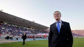 “Le podemos ganar el próximo partido a Colo Colo…”: expresidente de Azul Azul sueña con romper la racha