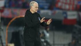 Más problemas para el “Loco” Bielsa: dos miembros del staff presentaron su renuncia y ya son cuatro las bajas