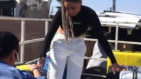 Camila le cumplió a los niños africanos con ayuda solidaria