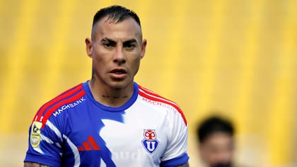 “Que ya no corría y era un viejo crack”: papá de Eduardo Vargas mandó un mensaje a los críticos