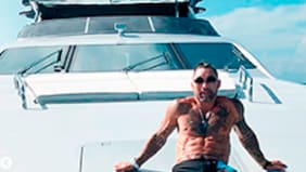 LA GALERIA DEL "Chino" y su familia en yate por las Bahamas