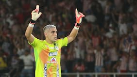 Arquero que dejó pagando a Colo Colo vive calvario en Argentina: prefirió irse a Independiente