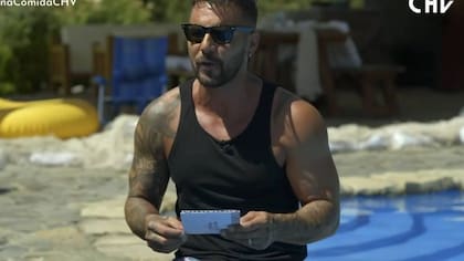 “Salí corriendo” y “me daba miedo”: famosa delata a Fabricio y apunta a incómodo episodio ocurrido en pleno programa de TV