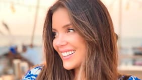 “Una irresponsabilidad tremenda...": más críticas a Cata Vallejos por viajar de vacaciones a Colombia afirmando que sacó en Comisaría Virtual la “Solicitud extraordinaria de viaje al extranjero”