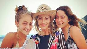 “Llegan en auto ¡y con vaso con hielo y copete!”: Las peripecias de Marcela Vacarezza con los patudos chicos en los carretes de sus hijas