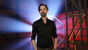 Néstor Cantillana sigue desnudando su talento