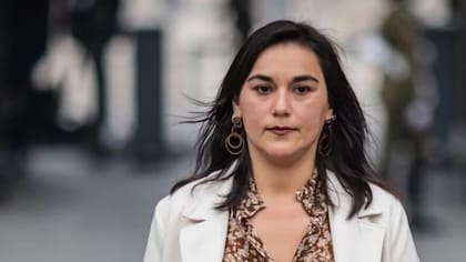 Advirtió serio “riesgo”: Izkia Siches reaparece y alerta sobre idea del Gobierno contra inmigrantes irregulares