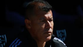 “El tema es…”: en Colo Colo responden a las amenazas de la Garra Blanca contra Jorge Almirón