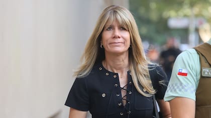 “Migajera, renuncia vieja...”: Ximena Rincón es insultada en ceremonia en la Universidad Federico Santa María de Valparaíso