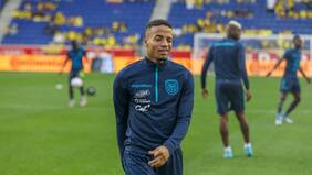 “¡¿A qué Copa del Mundo irán?! Tendrán que jugar nuevamente la eliminatoria”: abogado ecuatoriano se mofa de la presentación de Carlezzo y dice que Chile perderá en la FIFA