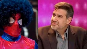 Jaime Coloma: "Me resulta difícil hablar con alguien que se llame así, está siempre en el personaje, sacando el pot... para atrás". Sensual y Estúpido Spiderman: "Límpiate la boca..."