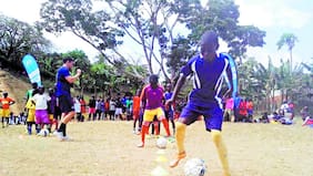 Así se enseña fútbol en el corazón de África