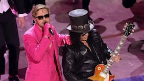 Mira acá la presentación de Ryan Gosling y Slash en los Premios Oscar 2024