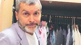 Cristián Sánchez repone fuerzas entre calzoncillos, pañuelos y aliños