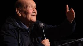 “Dejó su cuerpo en paz”: a los 82 años muere Leon Dan, popular cantante y compositor argentino