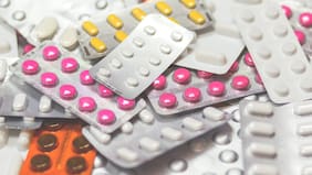 Ley Cenabast: ¿Cómo funciona y cuáles son los medicamentos con descuento?