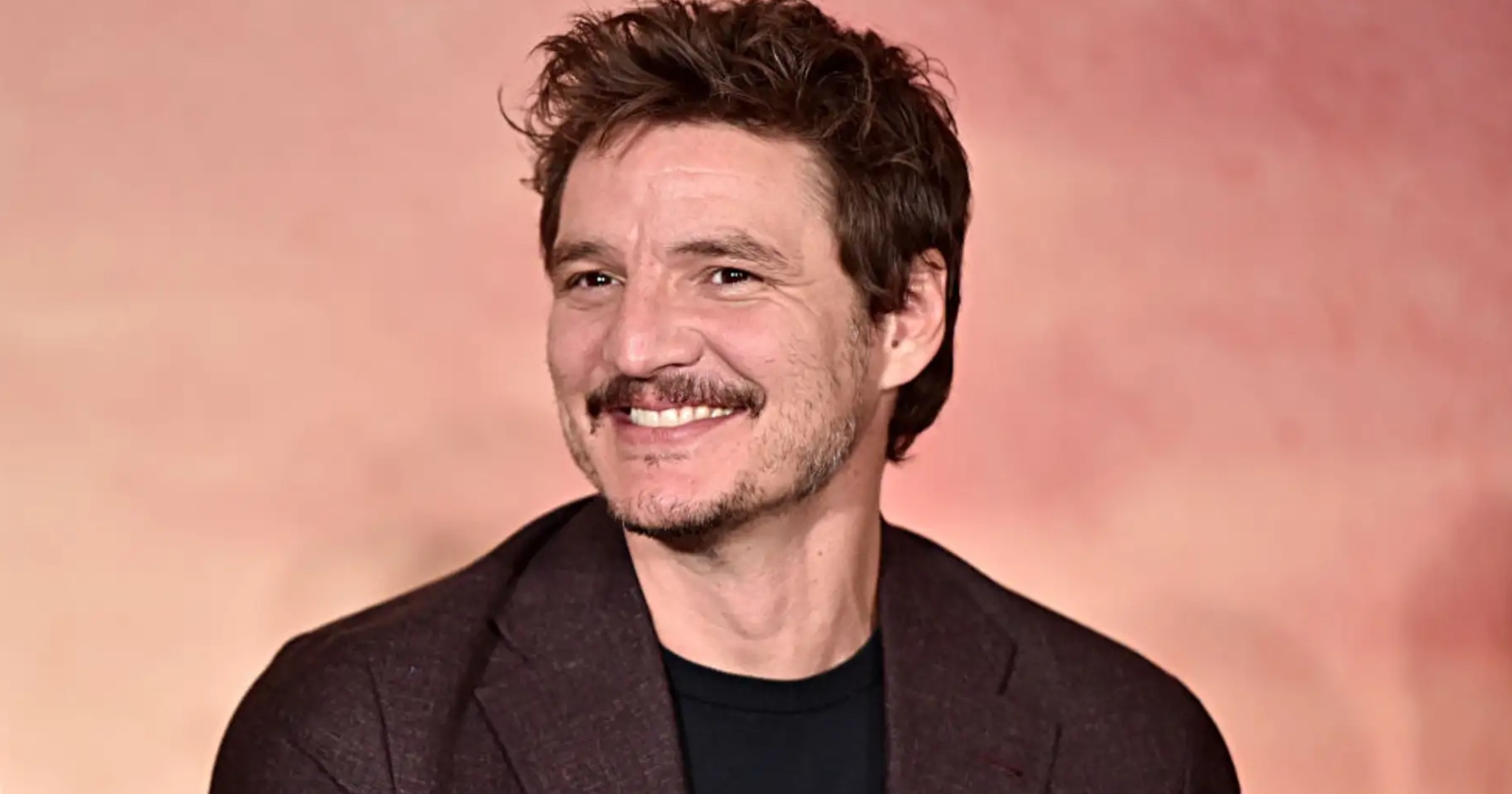 Pedro Pascal será el narrador de docuserie de CNN sobre la Patagonia
