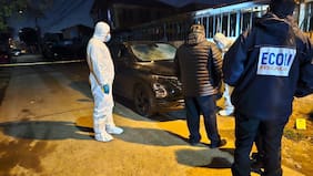 Hombre murió tras ser baleado al interior de su vehículo en Estación Central