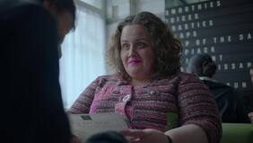 “Acosadora implacable”: la mujer que inspiró a Bebé Reno acosó por años a un político