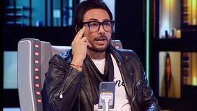 "Estuve en Tinder un tiempo. Me salió una gringa loca. Nos dimos unos besos y me empuja y me pega una cachetada en la cara. Vi estrellas...", relata Beto Cuevas