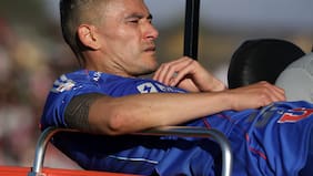 “La gente acusa que son fríos…”: explican brutal patada de Zampedri a Charles Aránguiz en el Clásico Universitario