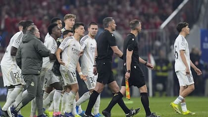 Terremoto en la Casa Blanca: aseguran que dos estrellas del Real Madrid se pelearon y uno acabó en el hospital