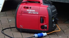 Descubre los diversos tipos de generadores eléctricos y sus cualidades