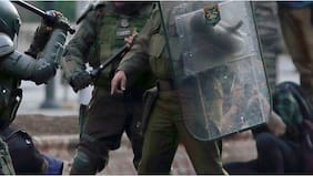 2 carabineros condenados por apremios ilegítimos a joven de 13 años y falsificar parte policial