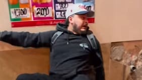 Se quiso hacer el chistoso y trajo consecuencias: lapidan a “comediante” venezolano que se burló de Navidad en Chile