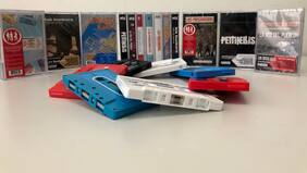 Editan cassettes de Los Prisioneros, Pettinellis y Los Bunkers