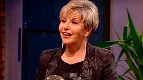 Julio César Rodríguez: "¿Y por qué te dio por tatuarte un león en el traserito?". Paulina Nin: "Todos se enamoran del león..."