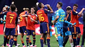 ¿Así toma agua Austria, chicos? Técnico austríaco defiende el “cooling break” durante el Mundial