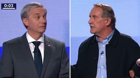 Con menciones a Hitler y Jesucristo: El peculiar intercambio entre Kast y Artés en el debate presidencial