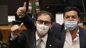 Cámara rechazó acusación constitucional contra ministro Figueroa