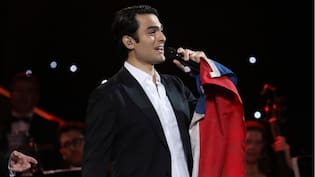 Matteo Bocelli llegó a Chile para Viña 2026: protagonizó coqueta escena con reconocida animadora de la TV chilena