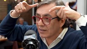 “¡Dicen puras hue...! No es que yo quiera defender a Kast, pero...”: Claudio Fariña saca ronchas con furiosa crítica