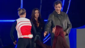 Compañeros no se aguantaron e intentaron agredir al Princeso por odiosa actitud en Mundos Opuestos: animadores debieron intervenir