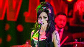 LAS FOTOS DE LOS FAMOSOS IMITANDO a Amy Winehouse, Pimpinela y otros en la Teletón 2018