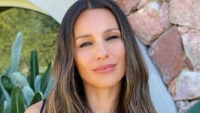 “Una mujer de oro”: Pampita cautivó a sus seguidores tras compartir look metalizado