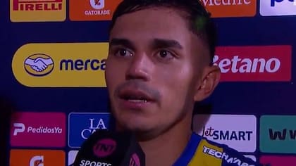 “Nunca vi un jugador así”: hinchas de Rosario Central se rinden ante Vicente Pizarro y se revela apodo para el chileno